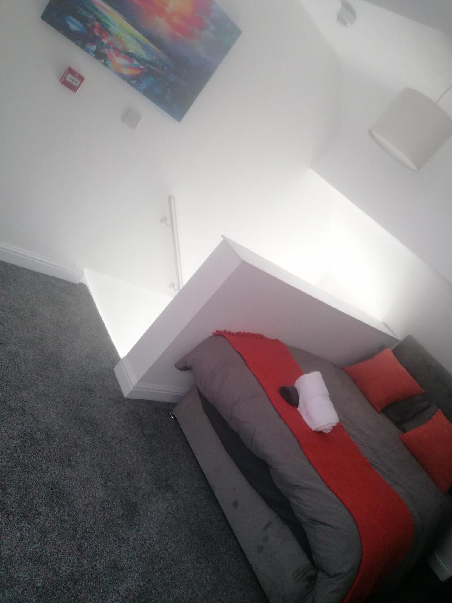 Rossy Home Of Relaxations Stoke-on-Trent Buitenkant foto
